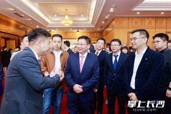 “湾区逐梦·星城安家”2026长沙市“好房子”推介暨合作签约活动举行 陈博彰出席并见证签约